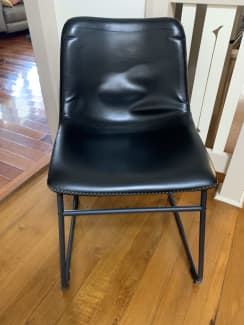 freedom saddle dining chair