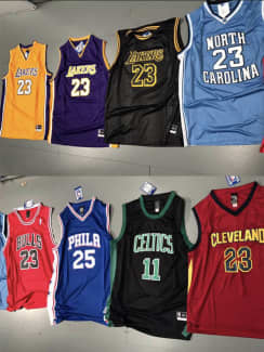 Men Basketball Uniform Set NBA Lakers #23 James Basketball Jersey Classic  Embroidery Basketball Swingman Sleeveless Top&Shorts 