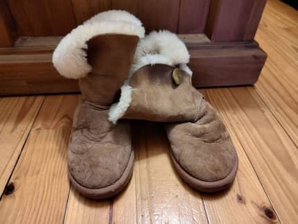 Gumtree ugg boots sale