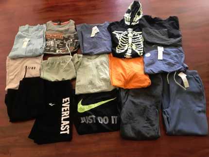 Boys size 7 Nike lot!! outlet