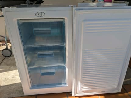 stirling 82l upright freezer price