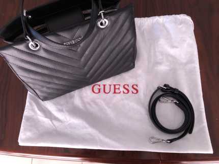 gumtree guess handbags