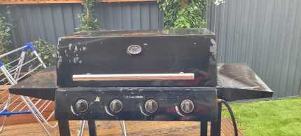 Jackaroo 4 burner bbq hotsell