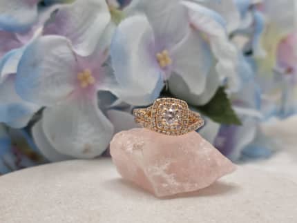 Rose quartz sale ring michael hill