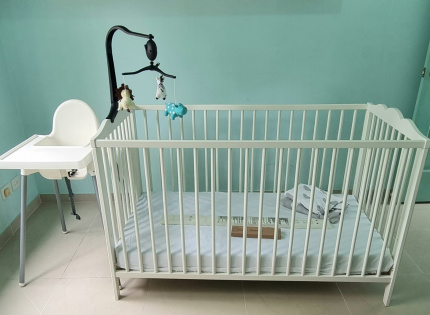 Gumtree baby cots online