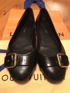 Louis Vuitton Black Smooth Leather Uniformes Pumps Size 7.5/38