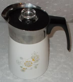 Vintage Corning Ware Coffee Maker Pot 6 Cups Made in USA P-166 With Glass  Knob 