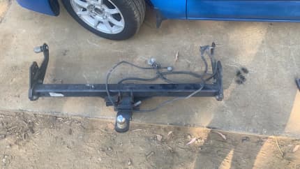 Toyota hilux deals workmate towbar