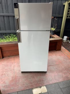 whirlpool refrigerator 390 ltr price