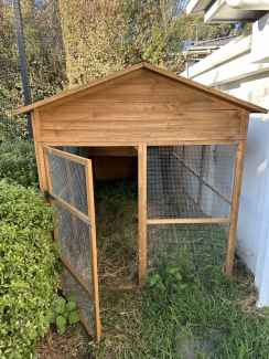 Cedar Wood Pet Coop (Chicken, Cat, dog, rabbit, Guinea pig etc) 