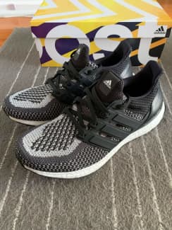 Ultra boost 2.0 sale ltd black reflective