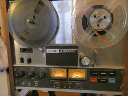TEAC A-4300 7 inch Auto Reverse reel to reel tape deck recorder