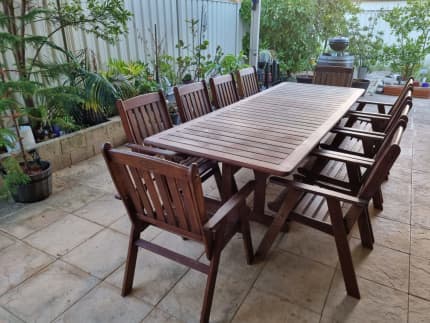 wooden table gumtree