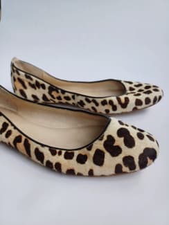 Witchery on sale flat shoes