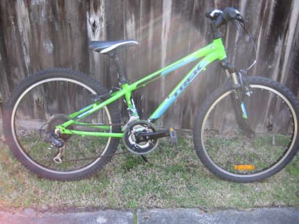 trek mt 220 24 inch