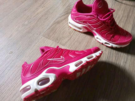 Nike tn womens on sale pink