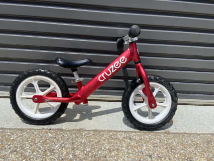 11+ Cruzee Balance Bike