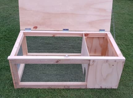 Snake proof guinea cheap pig hutch