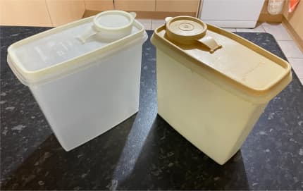 Vintage Tupperware Cereal Keeper Clear Storage Container 469