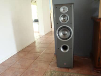 second hand jbl speakers