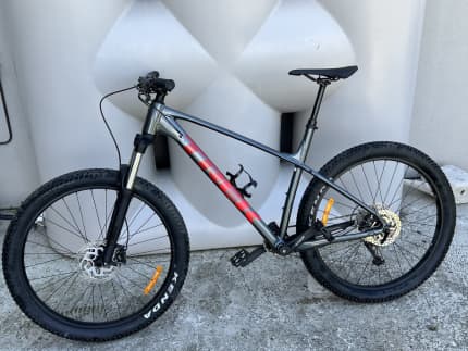 Trek roscoe 8 clearance gumtree