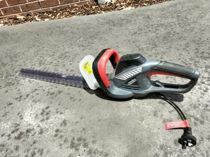 Black and decker hedge 2024 trimmer bunnings