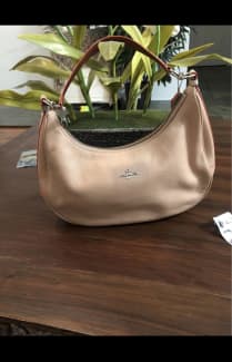 used coach hand bags