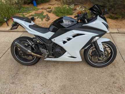 Ninja 300 deals gumtree