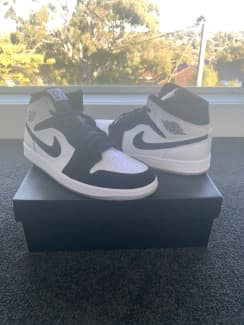 second hand jordan shoes