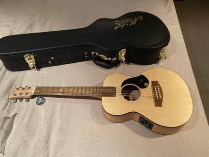 cole clark travel guitar