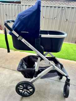 Free pram gumtree hotsell