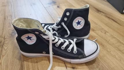 Converse shoes deals adelaide