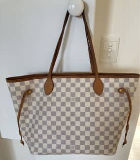 Sold at Auction: AUTHENTIC LOUIS VUITTON TOTALLY MM DAMIER AZUR