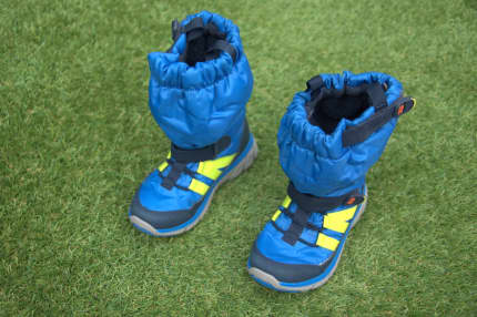 Stride rite made 2 play hot sale snow boots