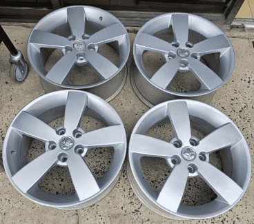 Holden store factory wheels