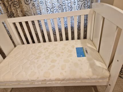 Tasman eco amalfi top cot