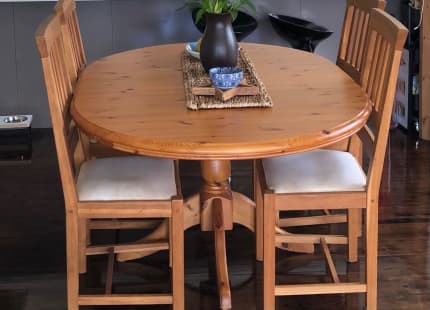 pine dining table gumtree