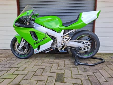 Zx7r gumtree deals