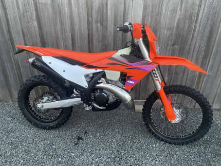 Ktm store 300 gumtree