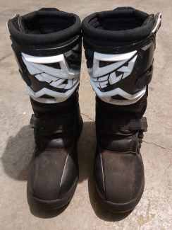 Gumtree motocross boots best sale