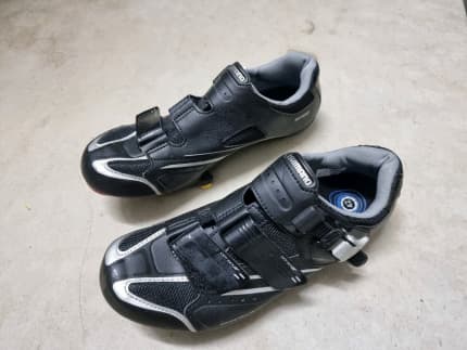 Shimano ro88 hot sale cycling shoes