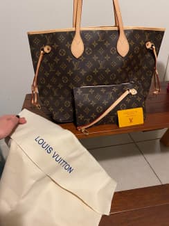 Louis Vuitton hand bag and purse brand new never been used, Bags, Gumtree  Australia Lake Macquarie Area - Toronto