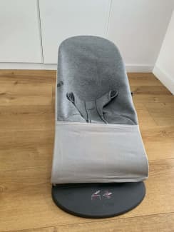 Baby bjorn discount bouncer second hand