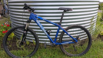 mongoose tyax super mountain bike