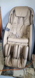 masseuse massage chairs ultimate chiro