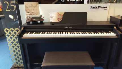 used yamaha arius digital piano