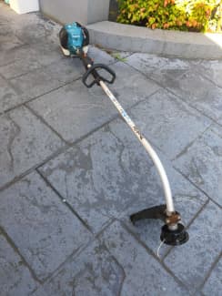 line trimmer 4 stroke in Melbourne Region VIC Home Garden