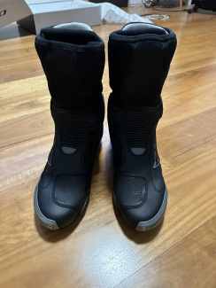 motorcycle boots in Western Australia Motorcycle Scooter Accessories Gumtree Australia Free Local Classifieds