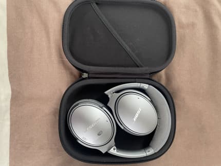 Gumtree bose headphones hot sale