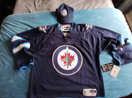 Vintage Winnipeg Jets #88 NHL Hockey Jersey Sz L Blue Canada Back Screening